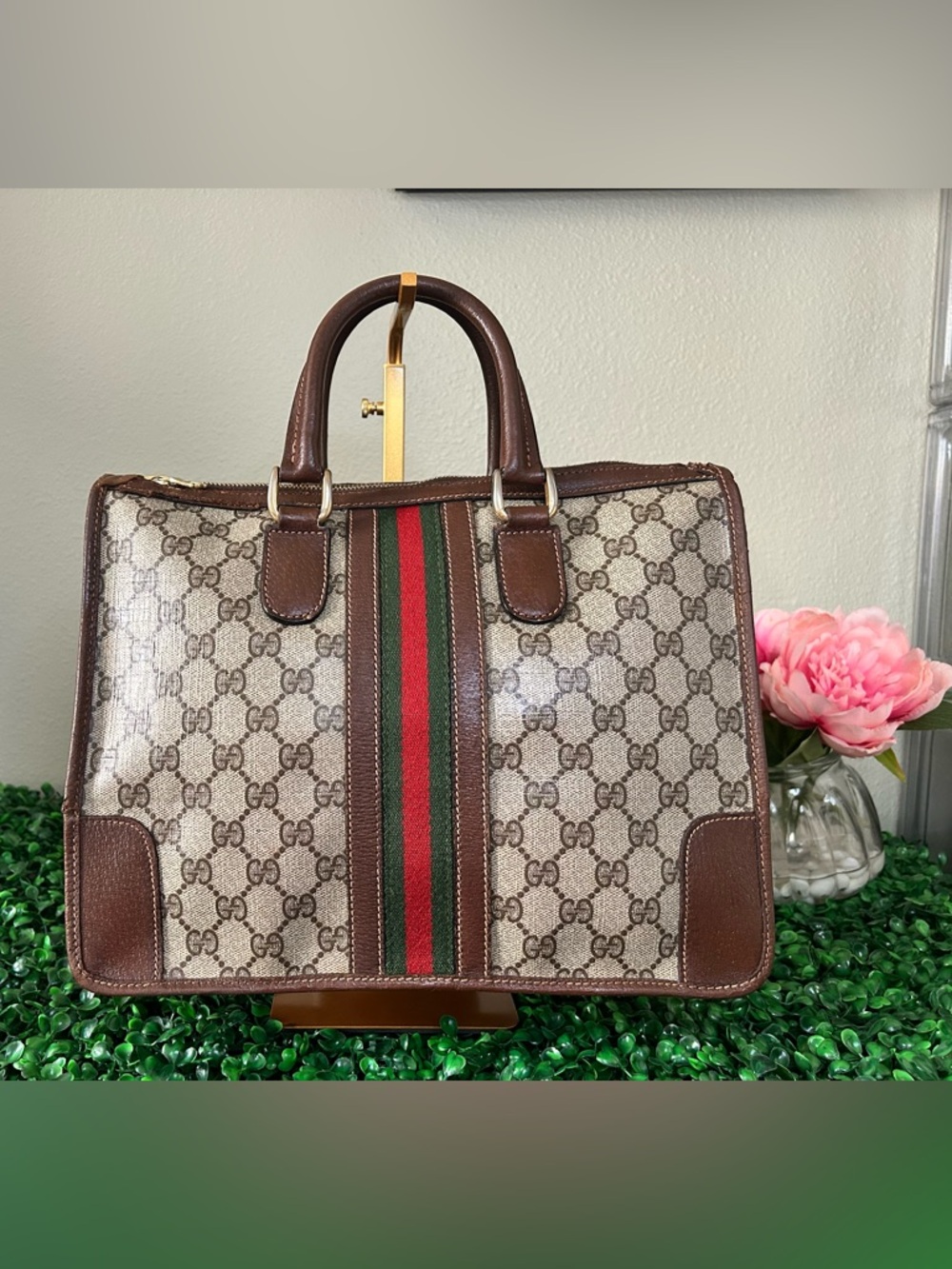 Vintage Gucci GG Supreme MonogramBeige and Brown- Main zipper has been replaced